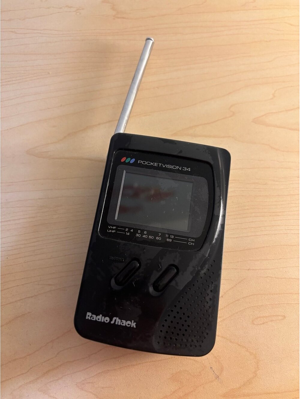 Radio Shack Pocketvision 34 LCD Color TV Portable Television - 16-171 - untested